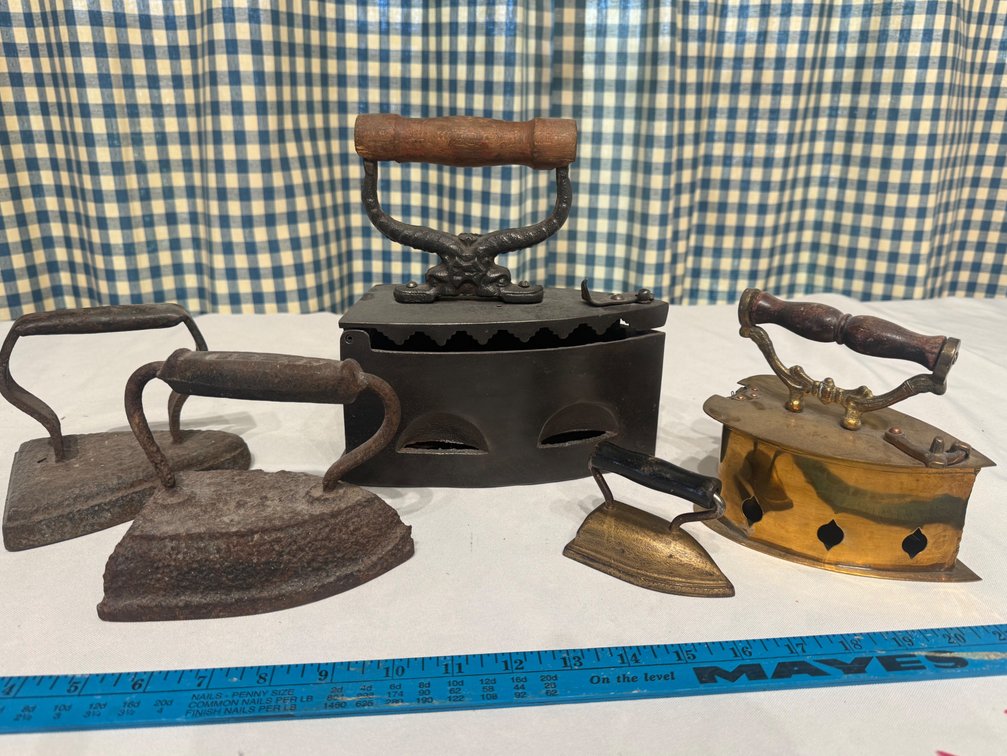 Antique & Vintage Sad Iron Collection – Set of 5
