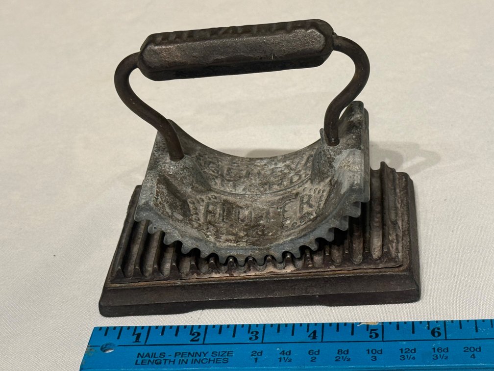 Antique Geneva Illinois Hand Fluter & Crimper Iron – Victorian Laundry Tool, 1866 Patent Era