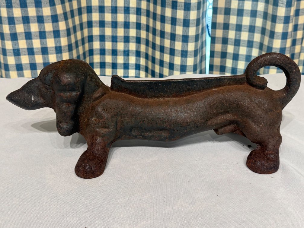 Vintage Cast Iron Dachshund Boot Scraper