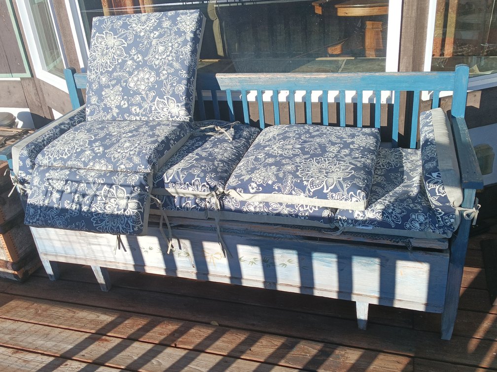 Wooden Blue Bench/Chest & Cushions