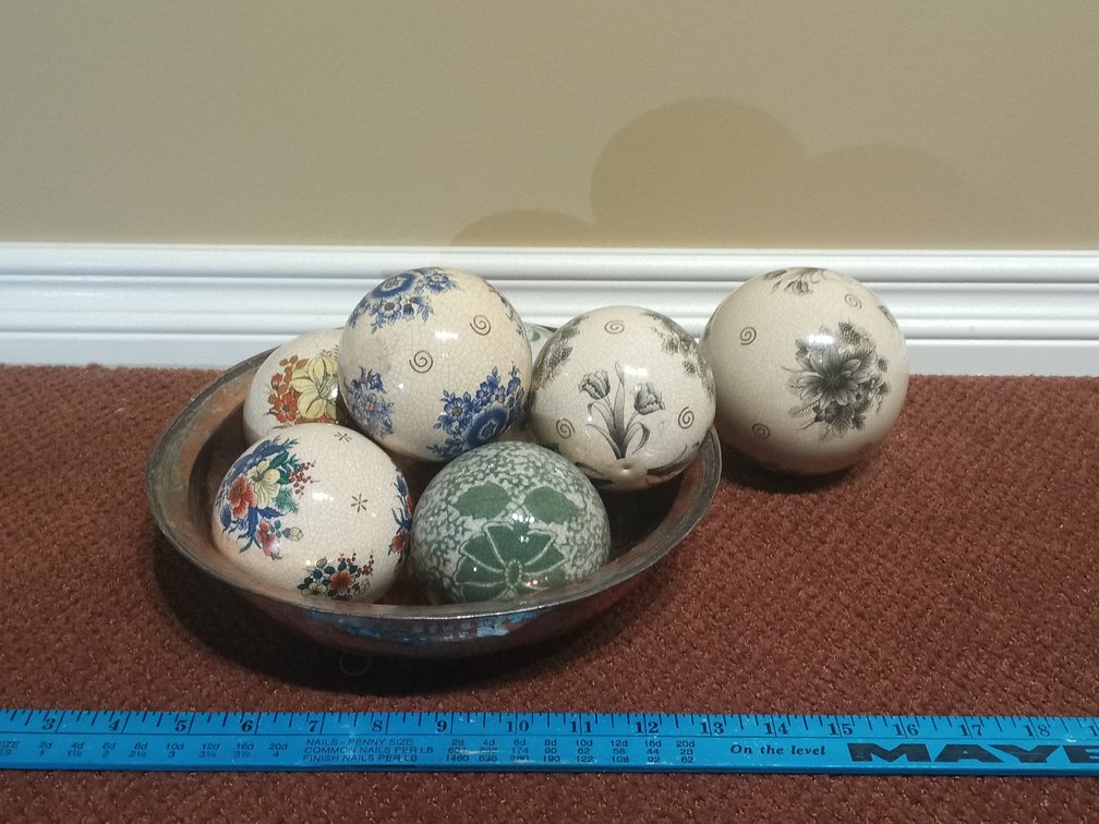 Decorative Ceramic Carpet Balls & Copper Bowl Collection