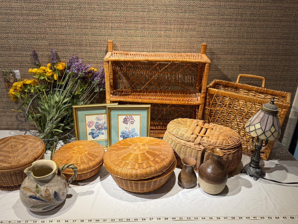 Vintage Wicker Baskets, Pottery, Tiffany-Style Lamp & Decorative Collection