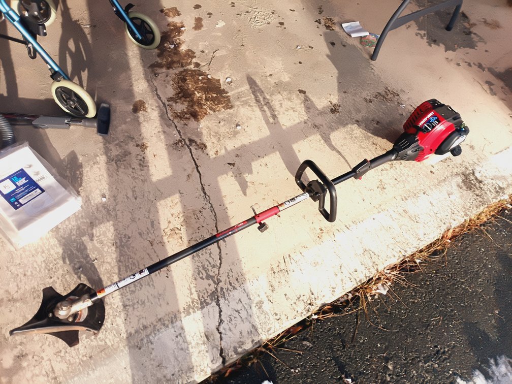 Troy-Bilt 4 Cycle Weed Whacker