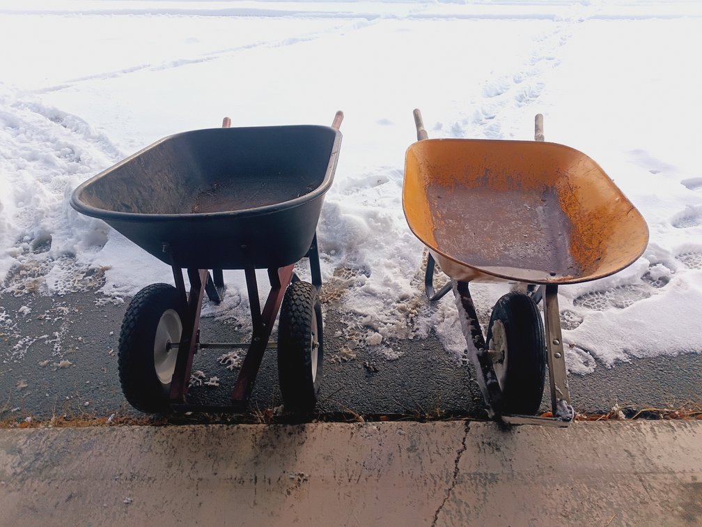Lot of 2 Wheel Barrow