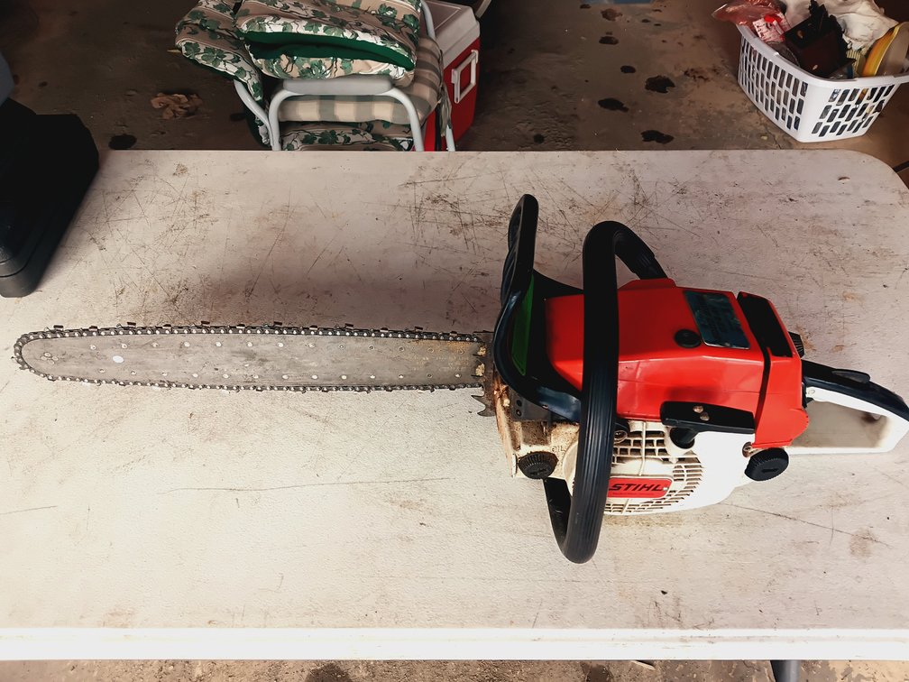 20" Stihl Wood Boss 024 AV Chainsaw