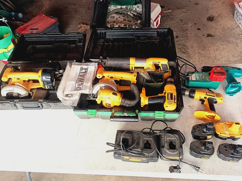 Large DeWalt Power Tool, Battery & Charger Lot