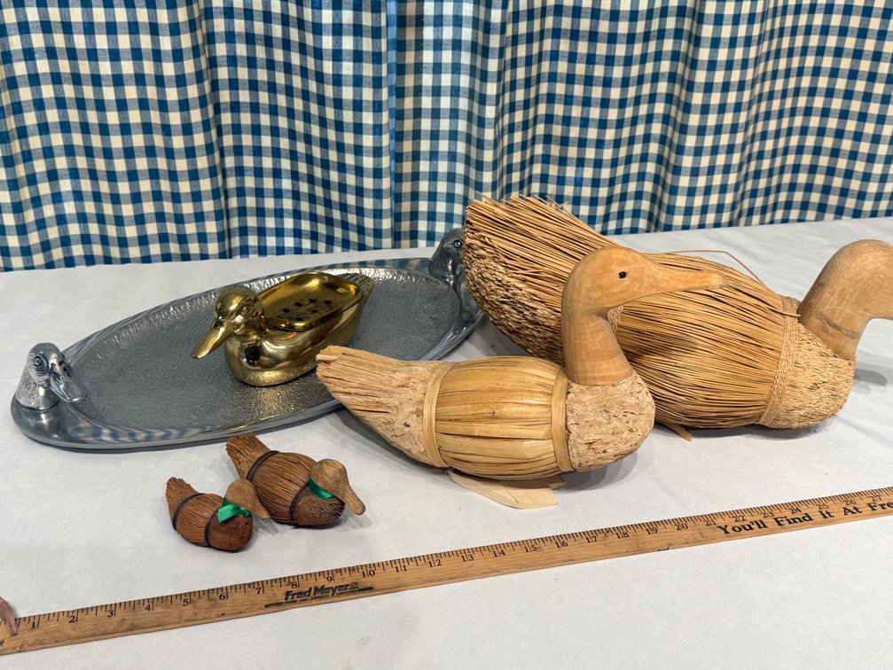 Vintage Duck Décor Collection – Pewter Serving Tray, Brass Duck & Handcrafted Straw Ducks