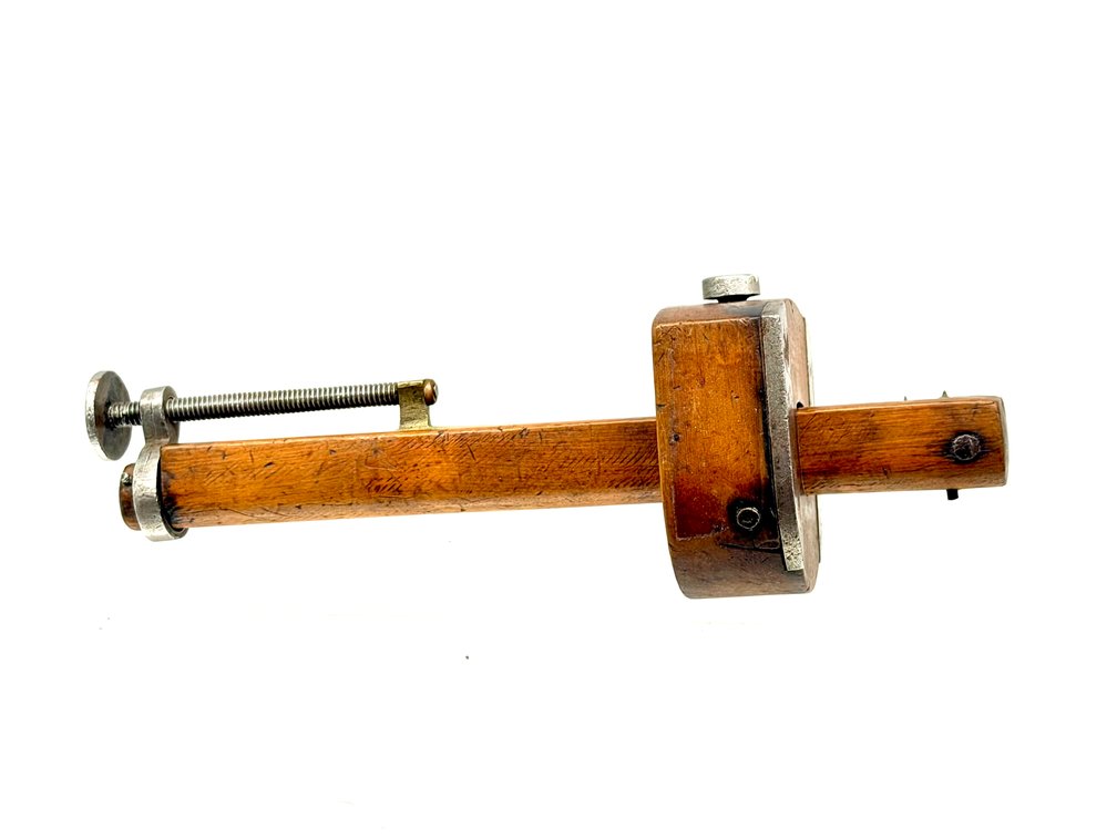 Owner-Made Morticing Gauge