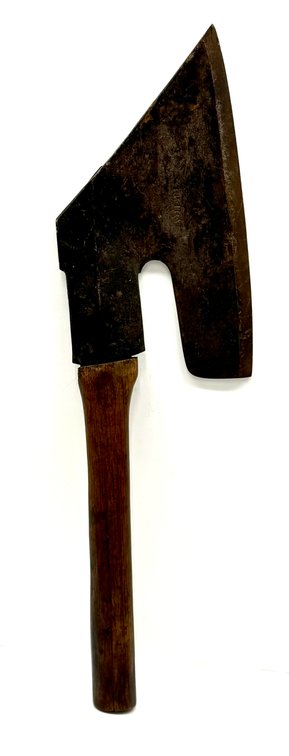 Goosewing Axe