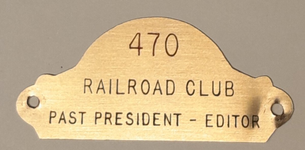 Maine Central 470 Club President/Editor Hat Badge