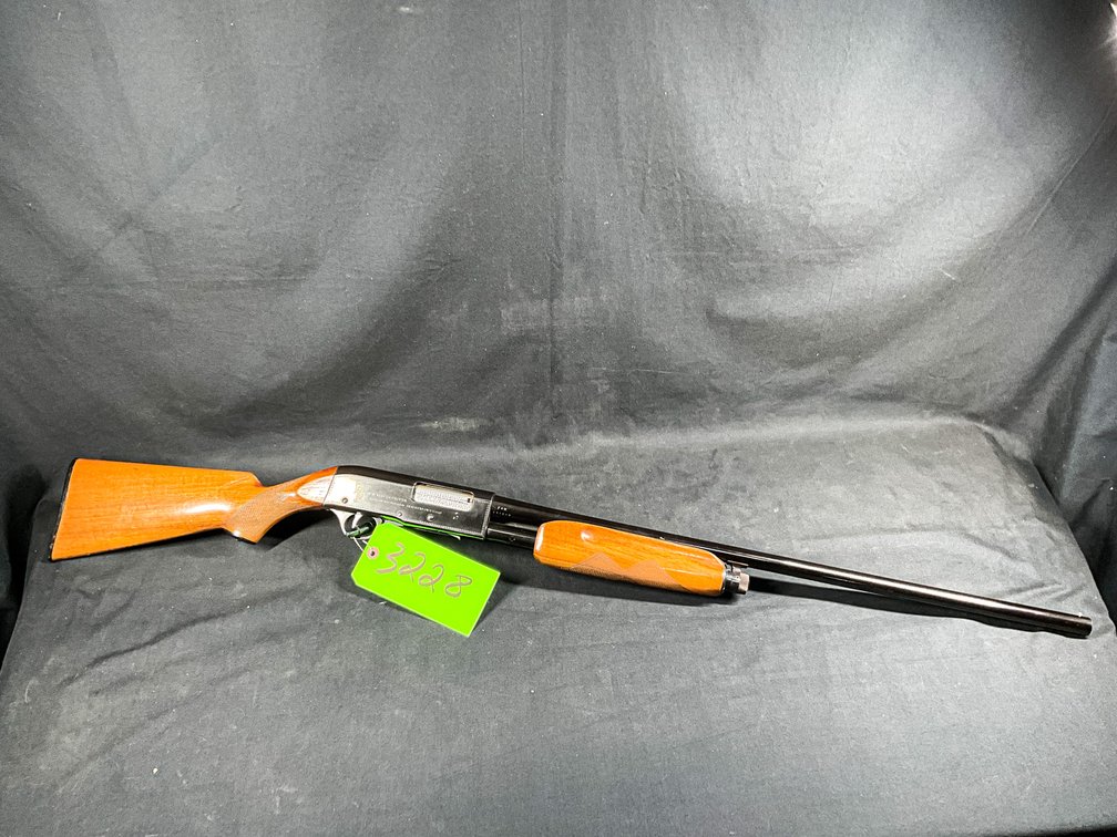 Rare Pietro-Beretta Silver Pigeon 12 GA Pump 28" Barrel 