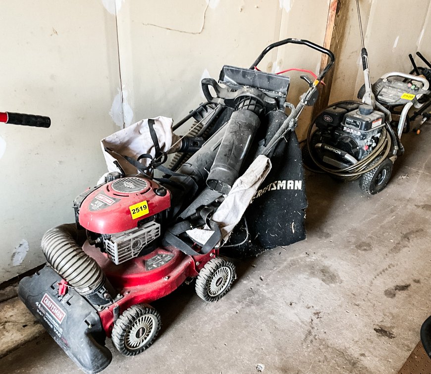 Craftsman 24" Wide Vac 6.75 Series Lawn Vac