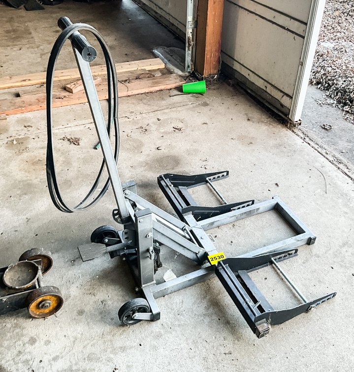 Pittsburgh 300 LB Capacity High Lift Mower ATV Jack