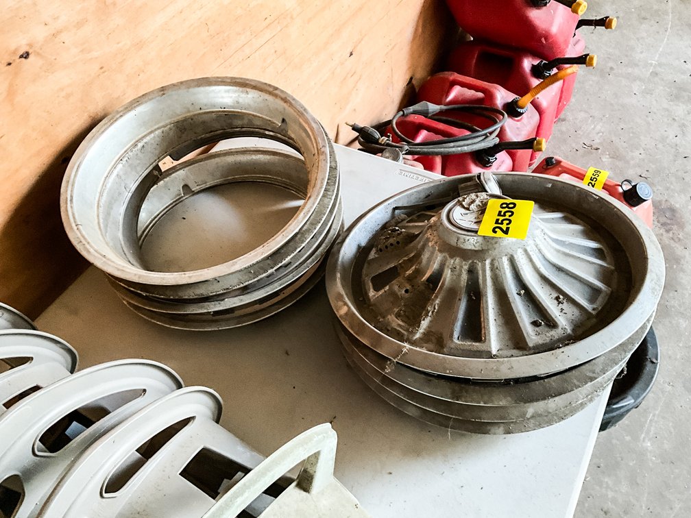 Hub Caps & Beauty Rings