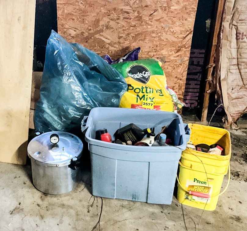 Misc. Potting Soil, Oil, Wood, & Etc.
