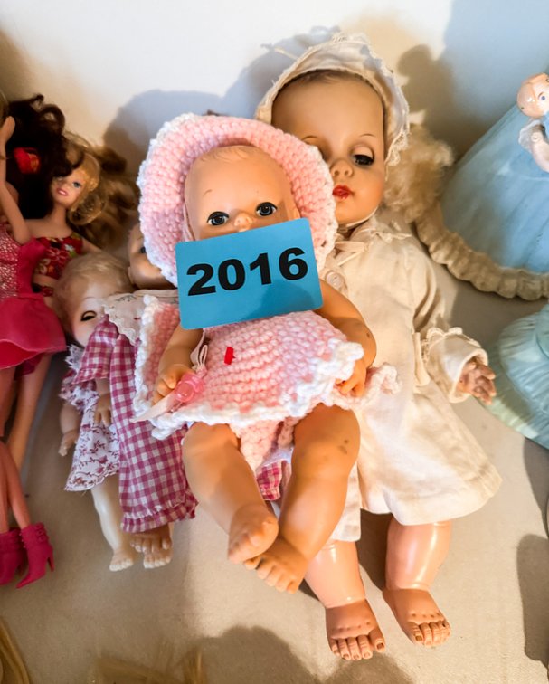 5 Baby Dolls 