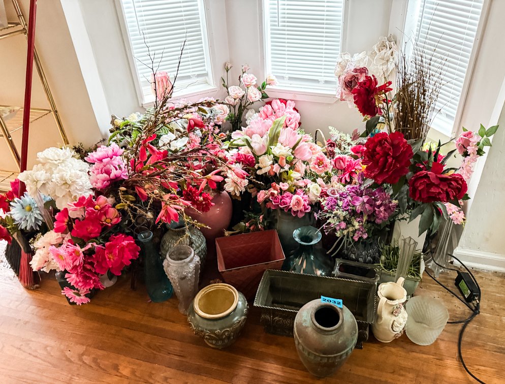 Large Lot Of Vases & Clock  