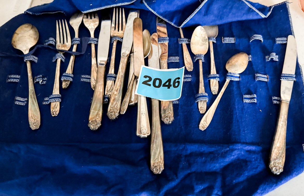 Set Of Silver Plate Flatware 
