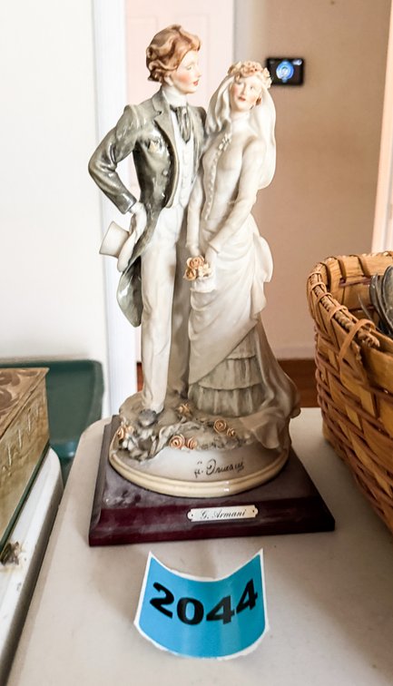 Giuseppe Armani Vintage Bride and Groom Figurine Wedding Day Statue