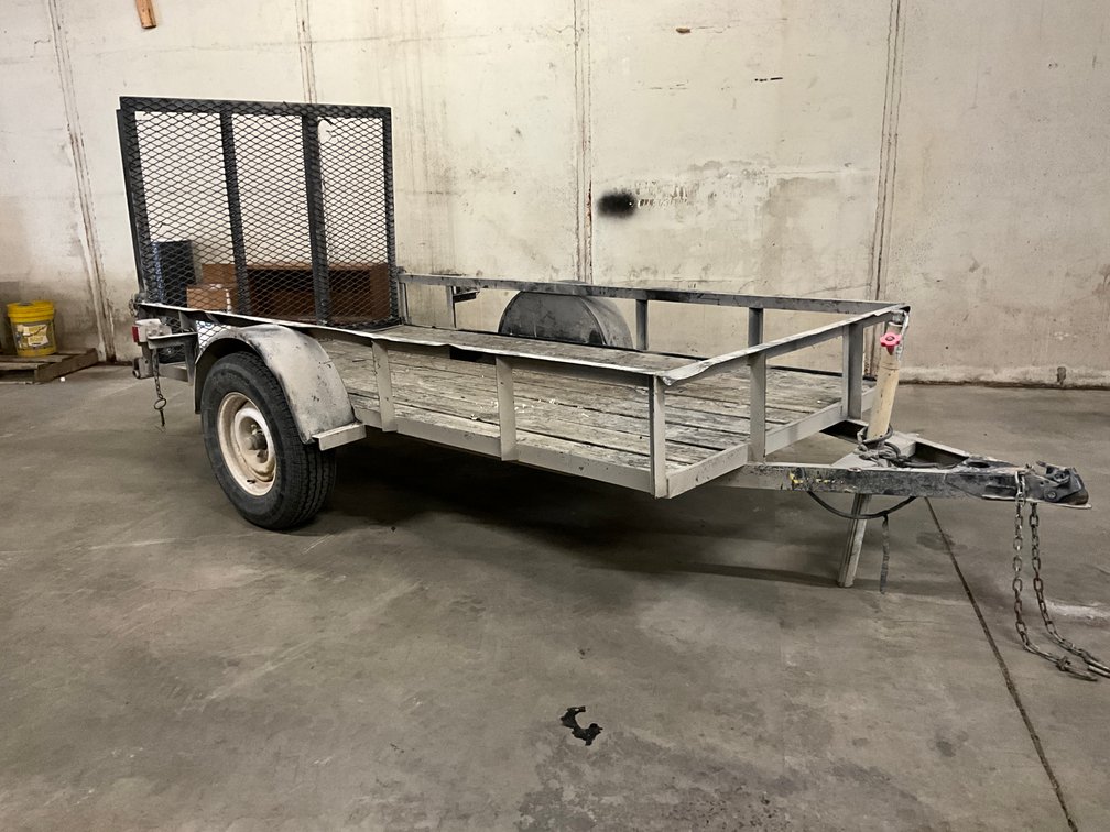 Utility Trailer 10'