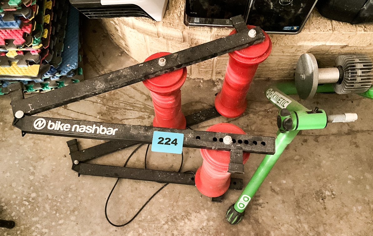 Kinetic Road Machine Fluid Bike Trainer & Bike Nashbar Bicycle Roller Trainer