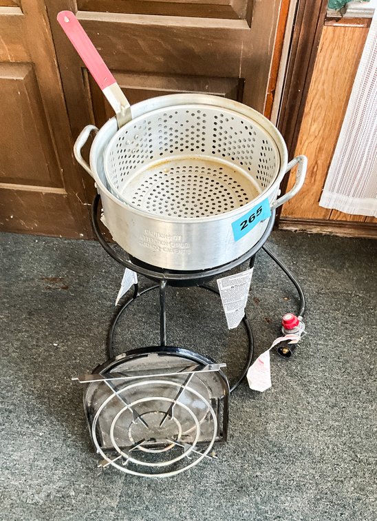 Portable Propane Cooker W/ Pot