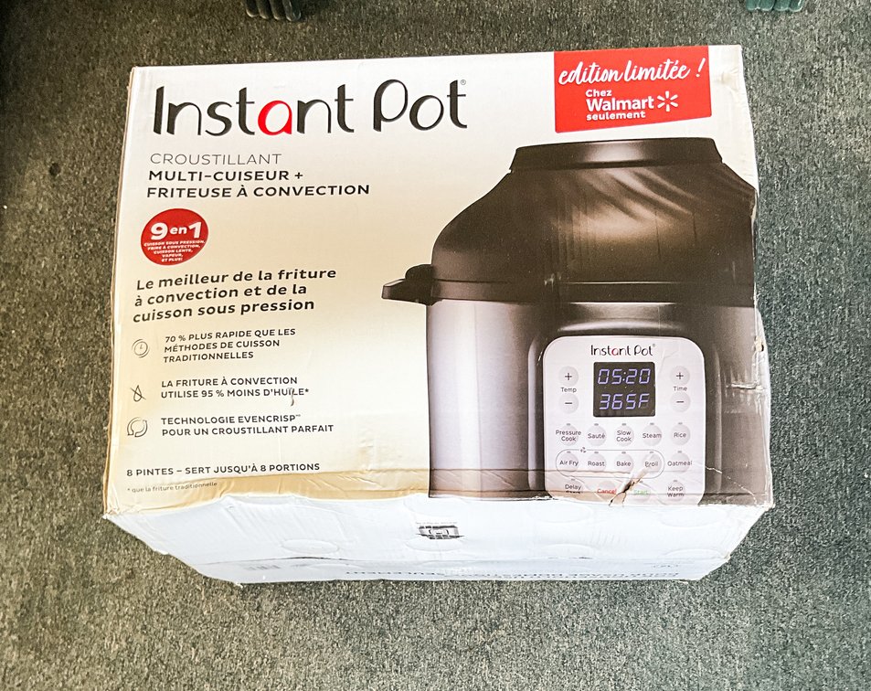 Instant Pot Multi Cooker, Air Fryer New In Box