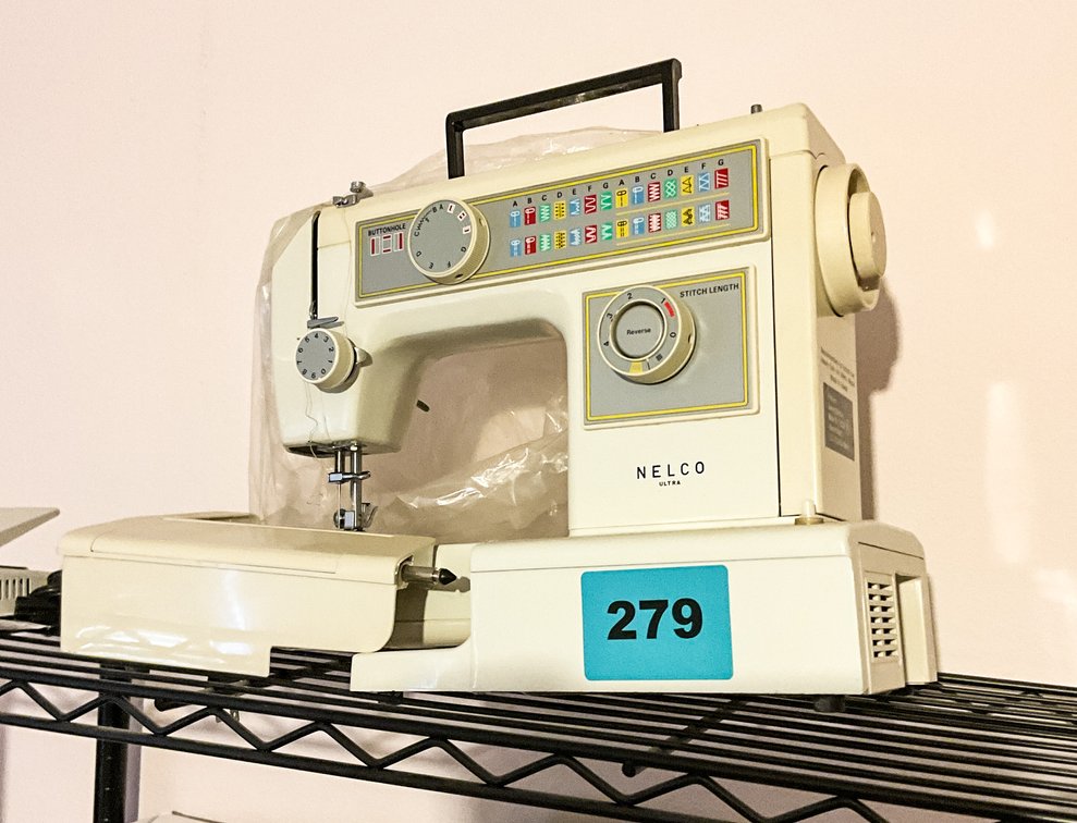 Nelco Ultra Sewing Machine #5102FJ