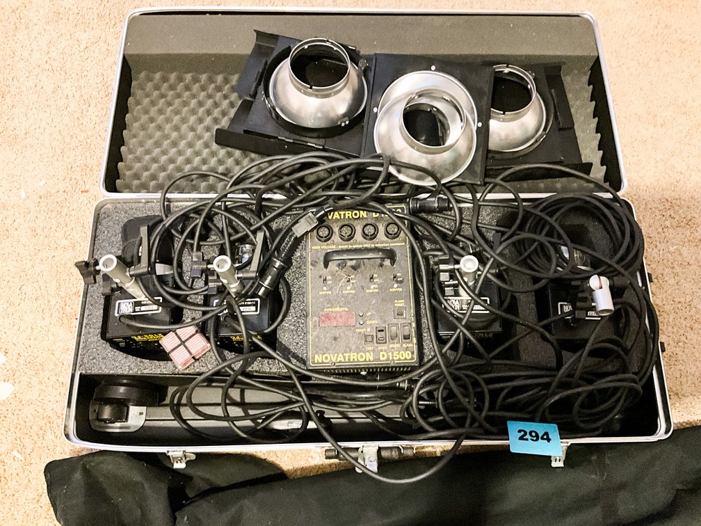 Novatrain Lighting System
