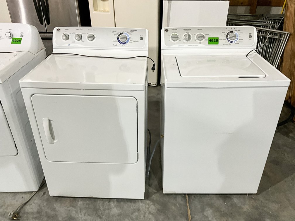 GE Hydro Wave Washer/Sensor Dry Electric Dryer