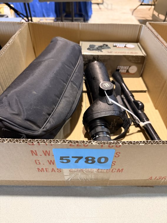 Bushnell Spotting Scope, Vortex Strike Fire, Weaver Scope