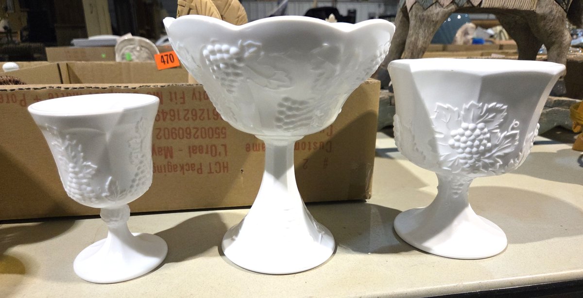 Felton White Milk Glass Grape Design