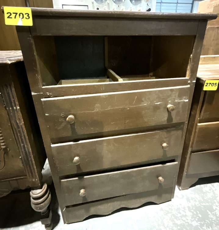 4 Drawer Wooden Dresser