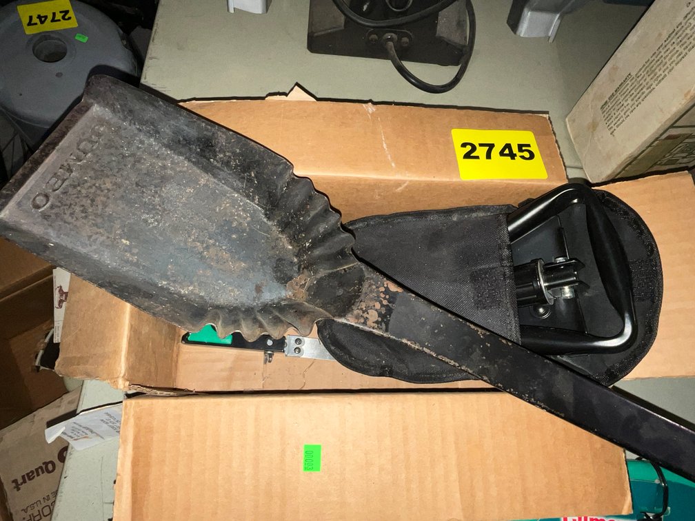 Handsaw & Fireplace Scoop