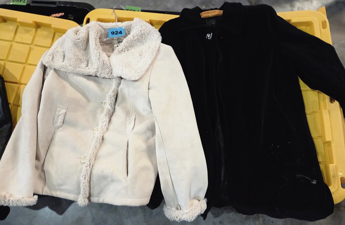 2 Coats, 1 Fleece Lined By Jones New York, 1 By Fillmoore