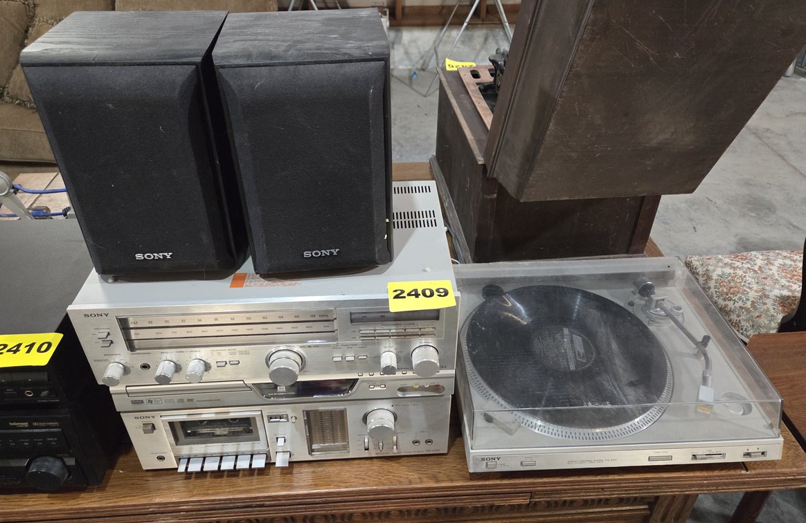 Sony STR-333 Receiver W/ Sony TC-U30 Stereo Cassette Deck