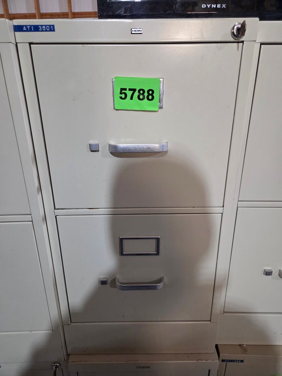 2 Drawer Metal Filing Cabinet w/ Key