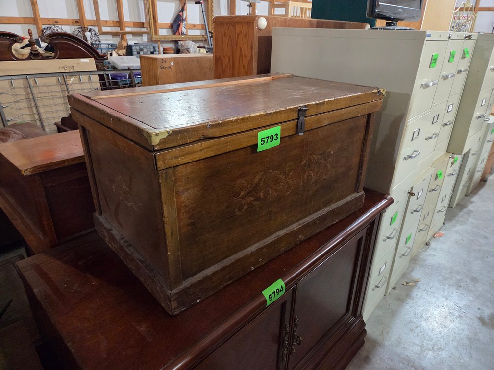Wood Chest