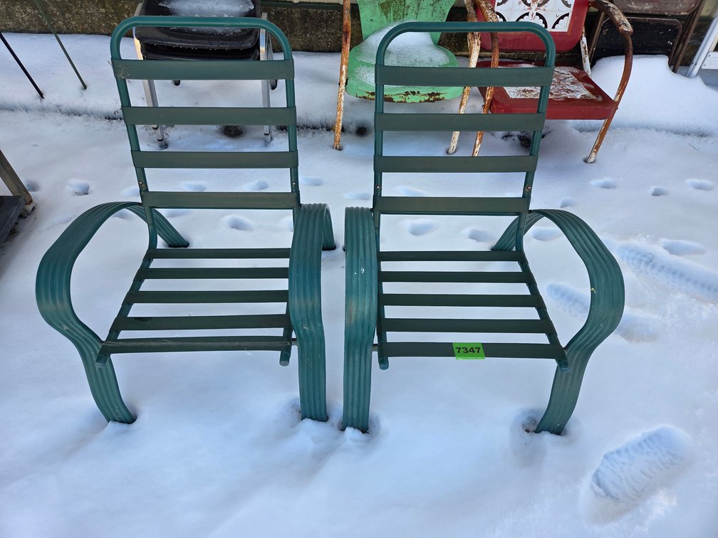 2 Green Lounge Chairs