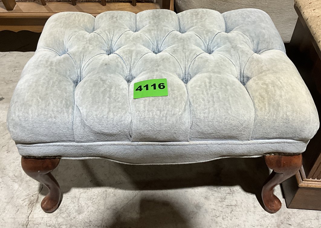 Tufted Upholstered Bench