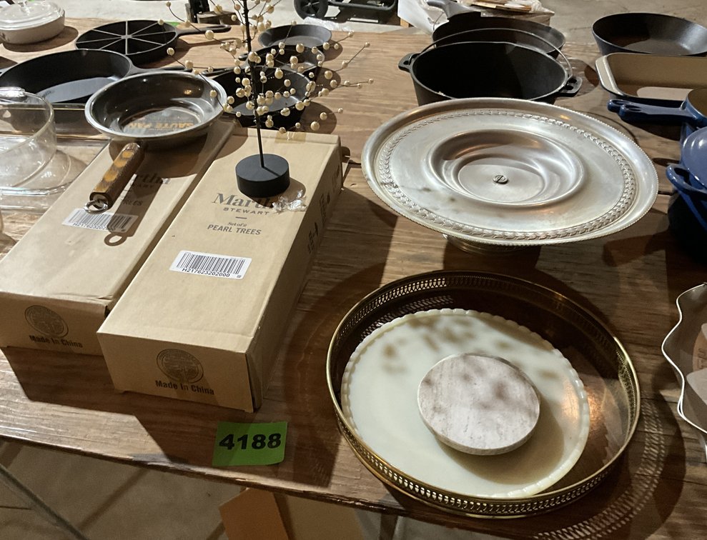 Cake Plate, Serving Plates, Martha Stewart Pearl Trees