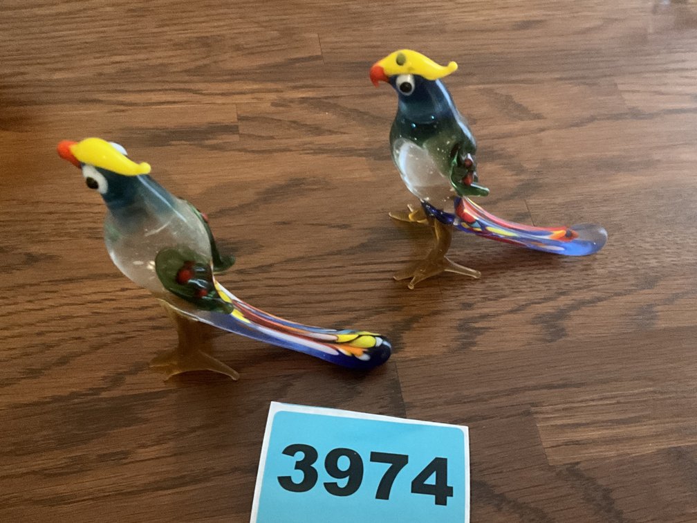 2 Glass Parrots