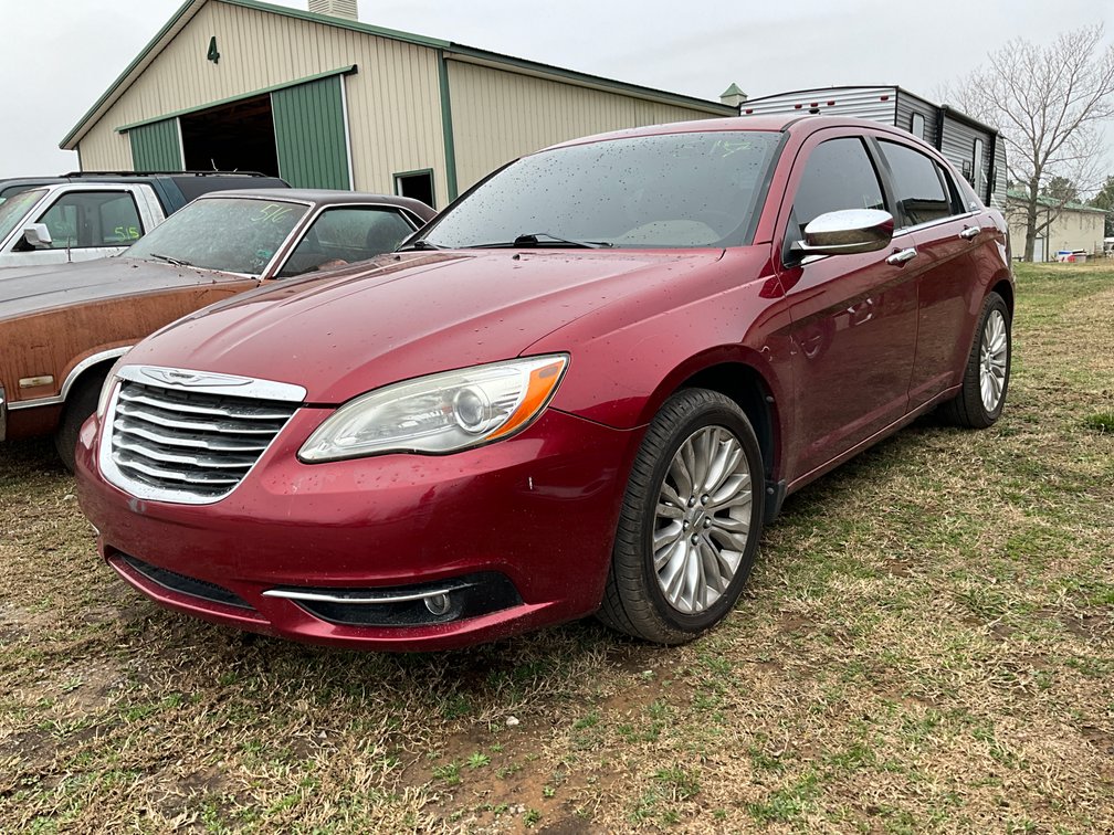 2011 Chrysler 200