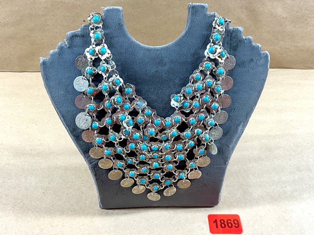 Vintage Bohemian-Style Bib Necklace