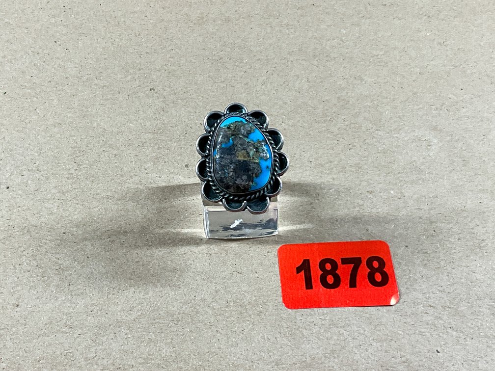 Vintage Sterling Silver Turquoise Ring