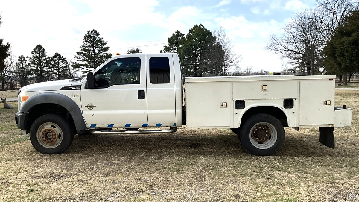 2011 Ford 1 1/2T 4X4