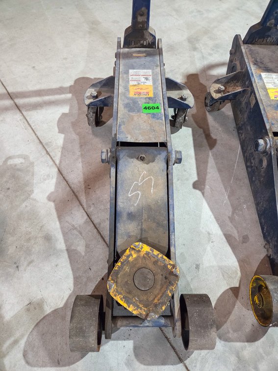 Lincoln 10 Ton Hydraulic Floor Jack