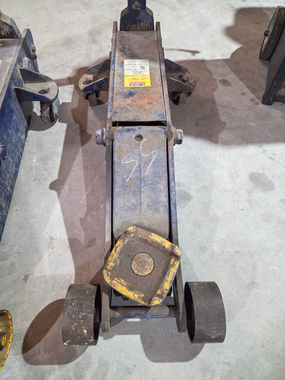 Lincoln 10 Ton Hydraulic Floor Jack