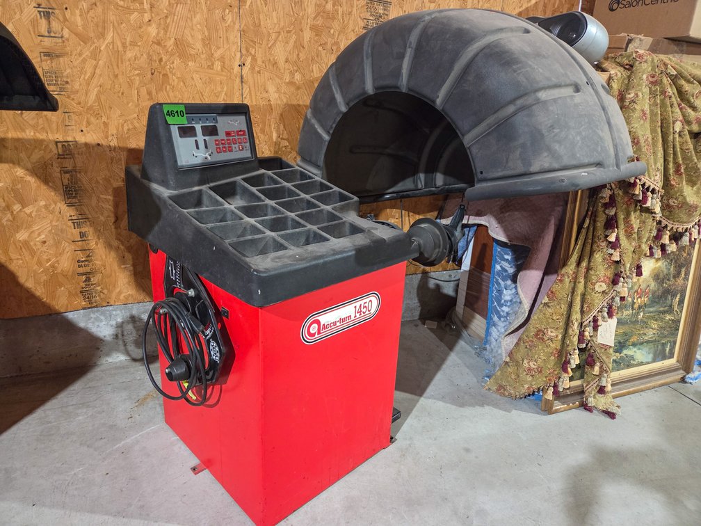 Accu-Turn 1450 Digital Tire Balancer