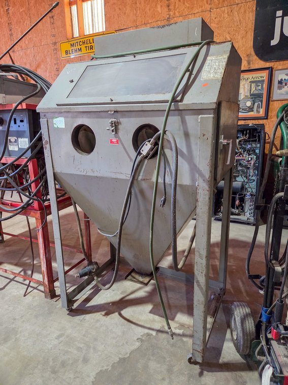 Dayton Blast Cabinet-36" x 24" x 66"
